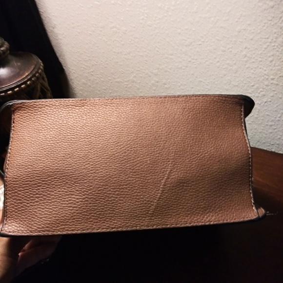 Really Cute Handbag - Picture 2 of 6